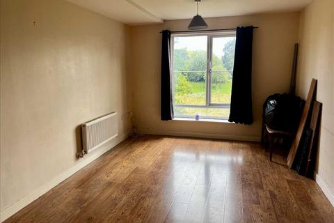 2 bedroom apartment for sale, Windmill Raod, Slough