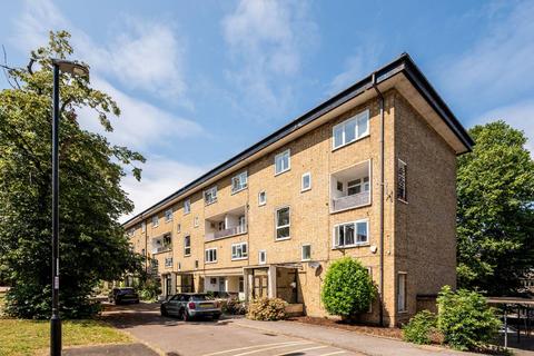 2 bedroom maisonette for sale, Lawn Terrace, Blackheath, London, SE3