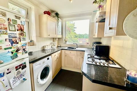 2 bedroom apartment for sale, St Winifreds Road, Meyrick Park, Bournemouth, BH2