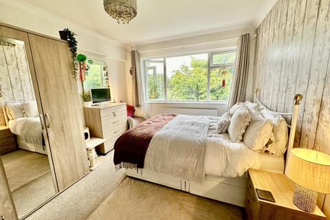 2 bedroom apartment for sale, St Winifreds Road, Meyrick Park, Bournemouth, BH2