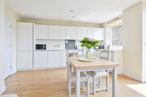 2 bedroom flat for sale, Steed Street, Elephant and Castle, London, SE17