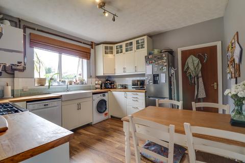 3 bedroom semi-detached house for sale, Obelisk Road, Woolston