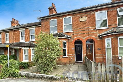 3 bedroom terraced house for sale, Holly Road, Aldershot, Hampshire