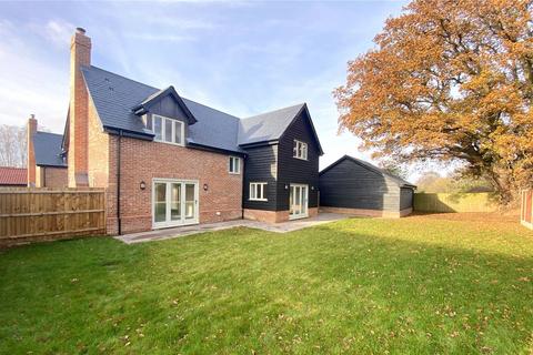 4 bedroom detached house for sale, School Close, Stutton, Ipswich, Suffolk, IP9