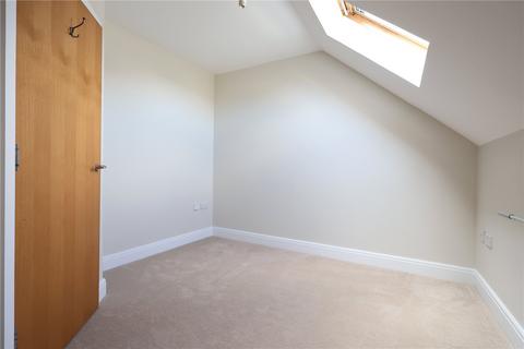 14 Allington Close, Farnham, GU9 9EJ