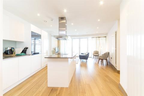 2 bedroom apartment for sale, Arena Tower, Canary Wharf E14