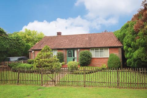 3 bedroom detached bungalow for sale, Coolham