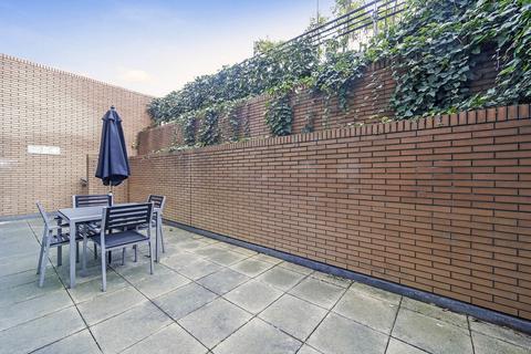 1 bedroom apartment to rent, City Road, London EC1Y