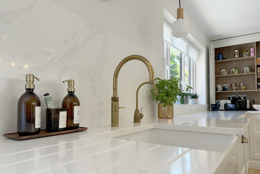 5 TG Kitchen Sink