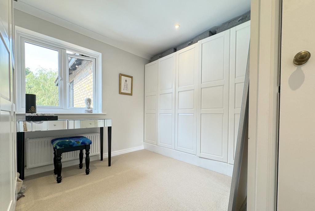 5 TG Dressing Area