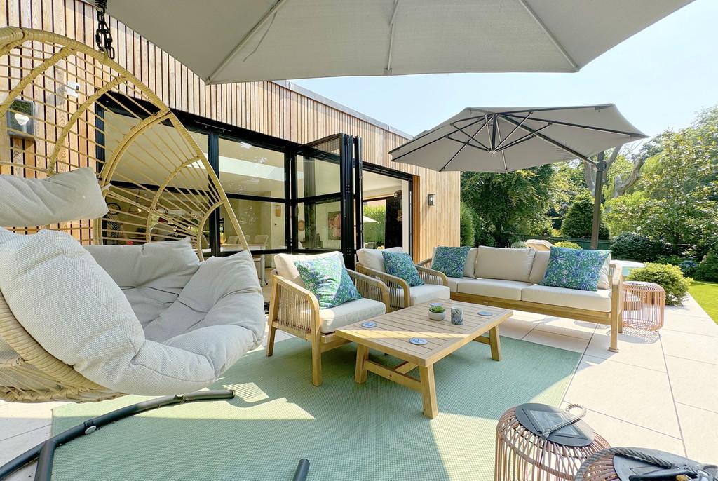 5 TG Terrace 2