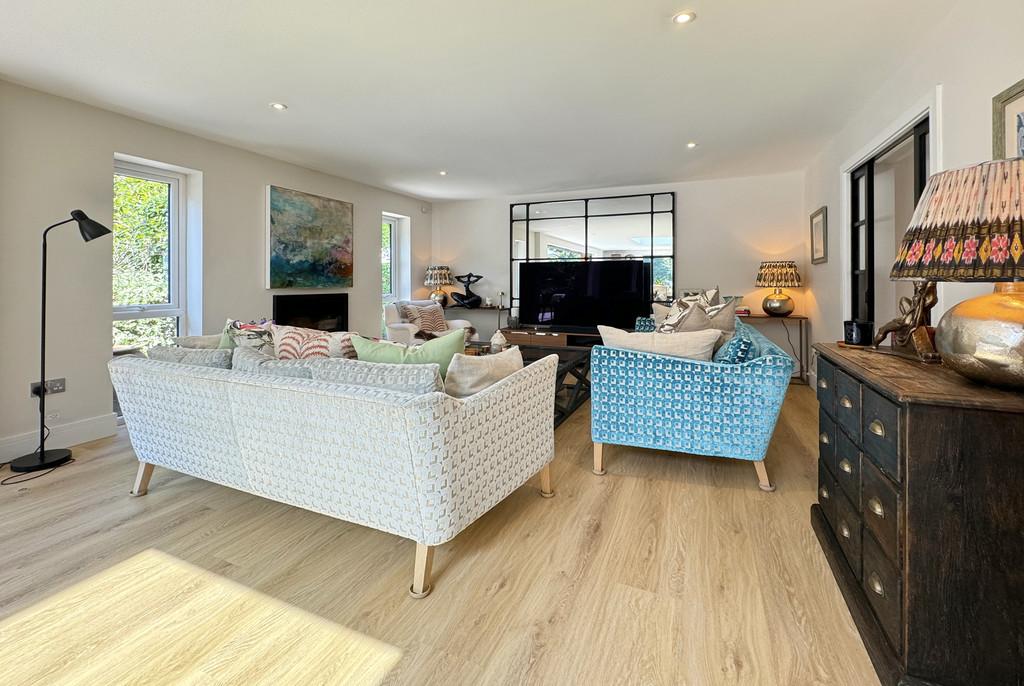 5 TG Sitting Room