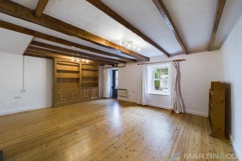 8 Chacewater Hill, Chacewater, Truro, TR4 8QA