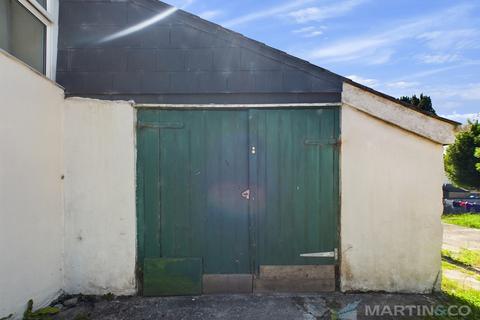 8 Chacewater Hill, Chacewater, Truro, TR4 8QA