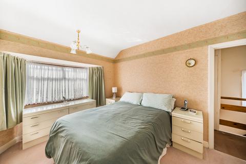25 Byron Gardens, Sutton, SM1 3QG