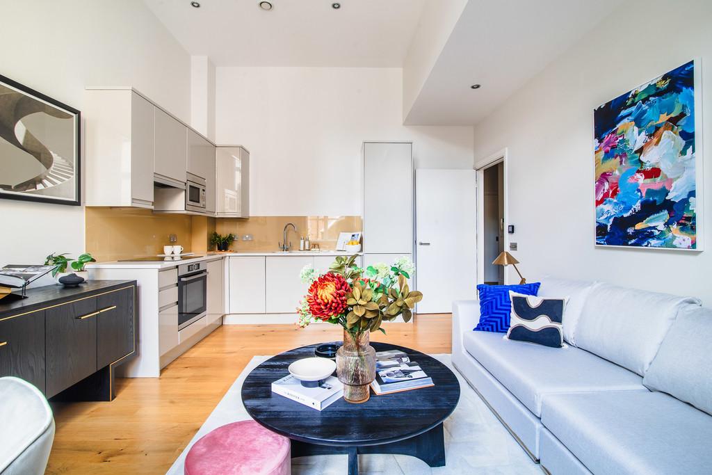 Stukeley Street 17