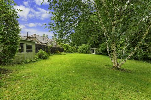 4 bedroom detached house for sale, Main Road, Gwaelod-y-garth