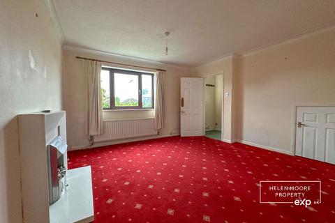 2 Ashtree Close, Plymouth, PL6 7RW