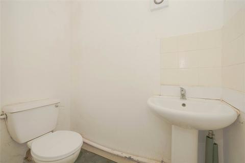 193 Lynfield Drive, Bradford, BD9 6EY