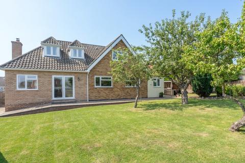 5 bedroom detached house for sale, Allen Road, Oulton Broad