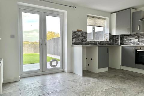 3 bedroom semi-detached house to rent, Sidings Road, Grimsby, N E Lincolnshire, DN31