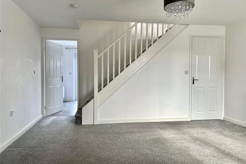 3 bedroom semi-detached house to rent, Sidings Road, Grimsby, N E Lincolnshire, DN31