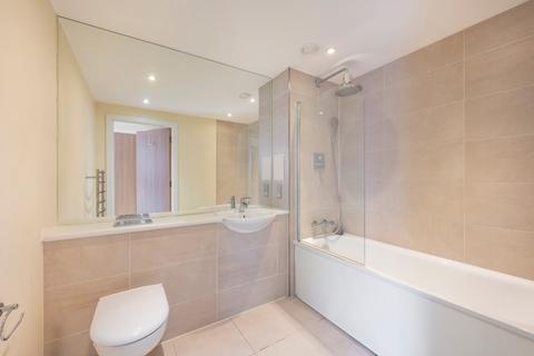 1 bedroom flat for sale, Arc House, 82 Tanner Street, London