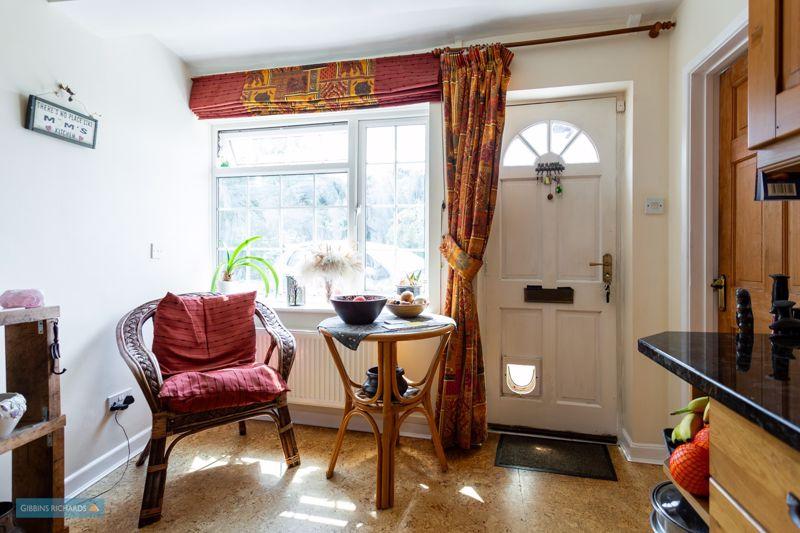 Entrance / Kitchen