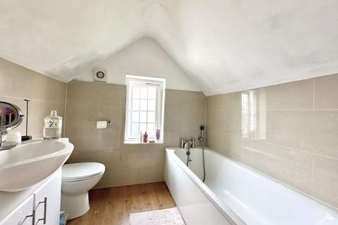 70 Alexandra Road, Epsom, KT17 4BZ