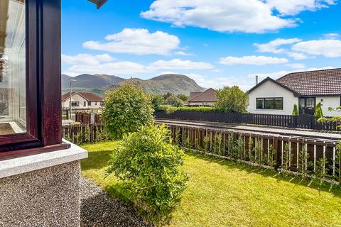 57 Riverside Park, Lochyside, Fort William, PH33 7RB