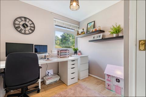 44 Barnhill Road, Dumbarton, G82 2SN