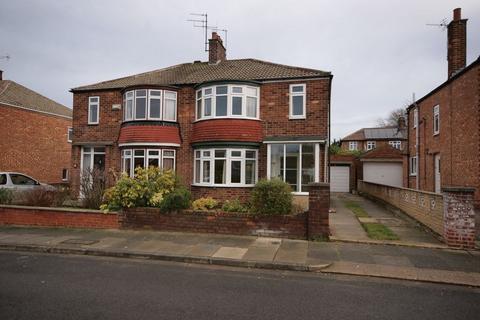 3 bedroom semi-detached house to rent, Kinloch Road, Normanby, Middlesbrough TS6 0ES