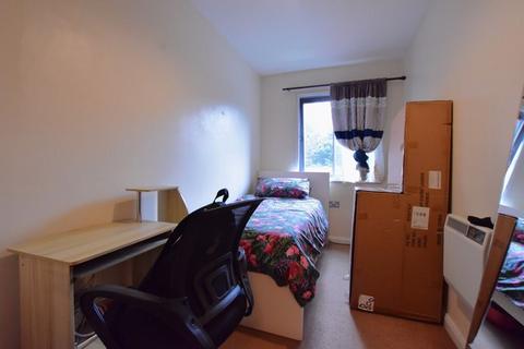 undefined, 29 Peterborough Road, Harrow