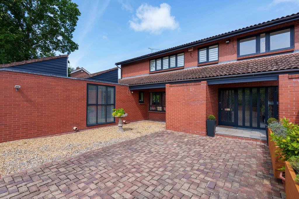 9 Green Bank, Handbridge, CH4 7 EH-7