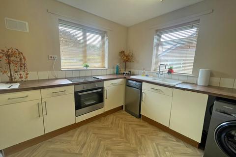 2 bedroom semi-detached bungalow for sale, Chapel Lane, Scarborough YO11