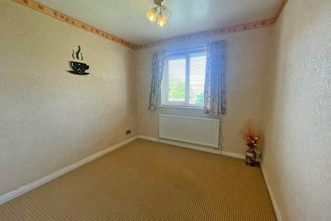 2 bedroom semi-detached bungalow for sale, Chapel Lane, Scarborough YO11