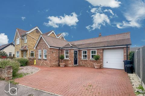 18 Colthorpe Road, Clacton-on-sea, CO15 4PT