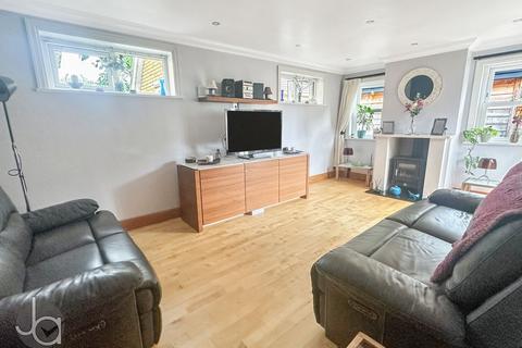 18 Colthorpe Road, Clacton-on-sea, CO15 4PT