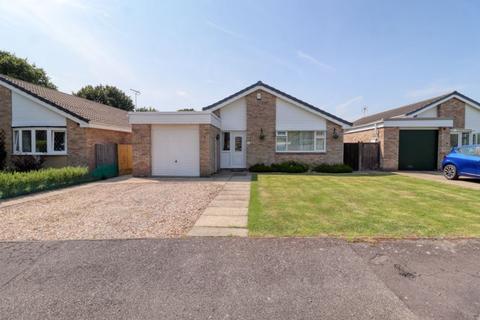 3 bedroom detached bungalow for sale, Dunbar Close, Gainsborough