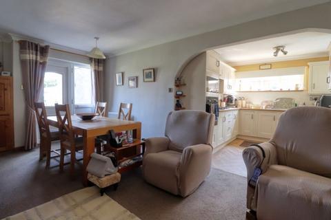 3 bedroom detached bungalow for sale, Dunbar Close, Gainsborough