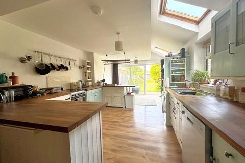 3 bedroom semi-detached house for sale, Alfold Road, Cranleigh