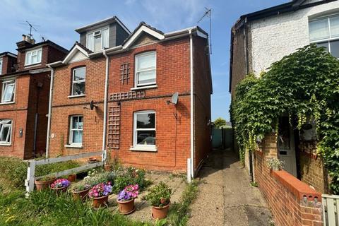 5 Alfold Road, Cranleigh, GU6 8NQ