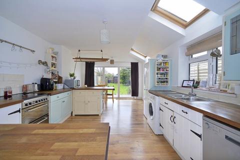 5 Alfold Road, Cranleigh, GU6 8NQ