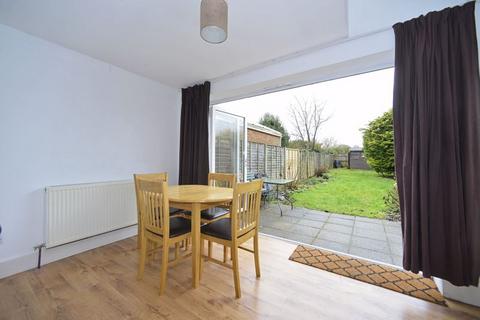 5 Alfold Road, Cranleigh, GU6 8NQ
