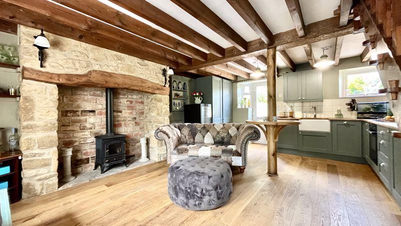 Open Plan Sitting