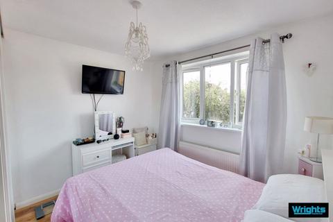 6 Home Close, Trowbridge, BA14 7AZ