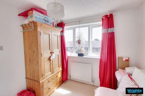6 Home Close, Trowbridge, BA14 7AZ