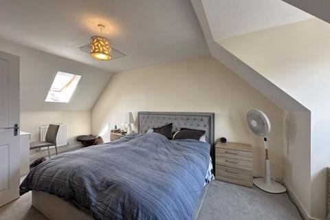 4 bedroom detached house for sale, Nickling Road, Banbury