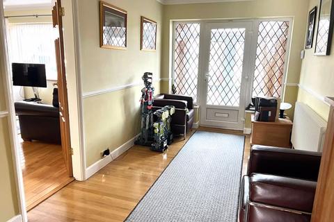 20 Hawthorn Road, Wylde Green, Sutton Coldfield, B72 1ET