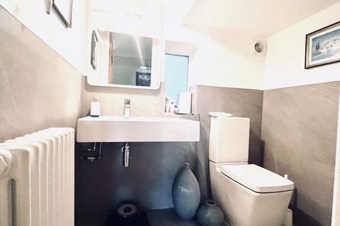 20 Hawthorn Road, Wylde Green, Sutton Coldfield, B72 1ET